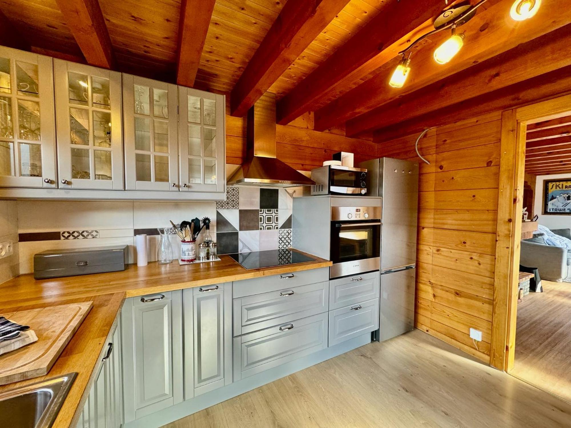 Charming, Cosy Chalet Nestled In A Breathtaking Surrounding With Spectacular, Stunning Mountain Views La Chapelle-d'Abondance Luaran gambar