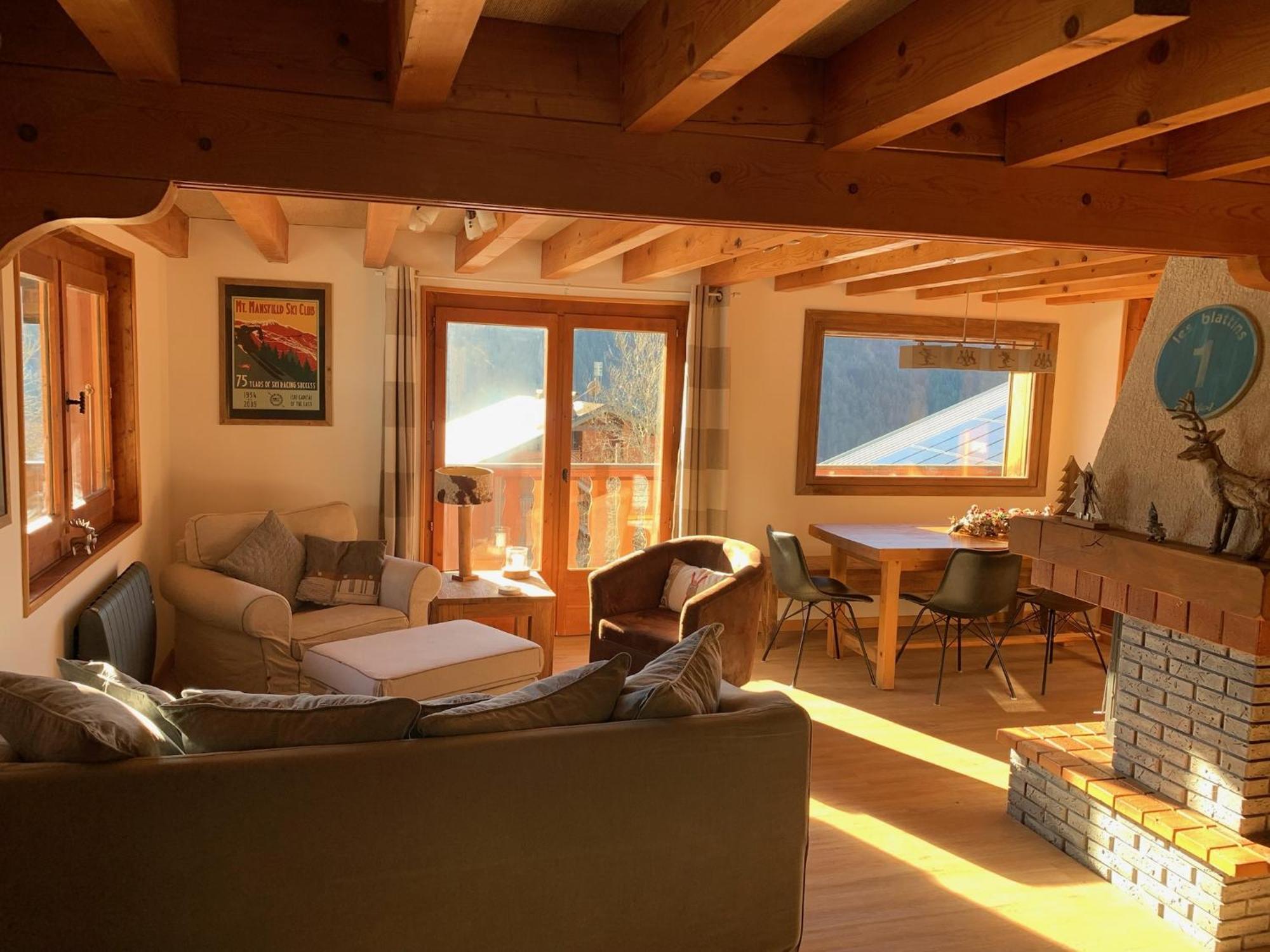 Charming, Cosy Chalet Nestled In A Breathtaking Surrounding With Spectacular, Stunning Mountain Views La Chapelle-d'Abondance Luaran gambar